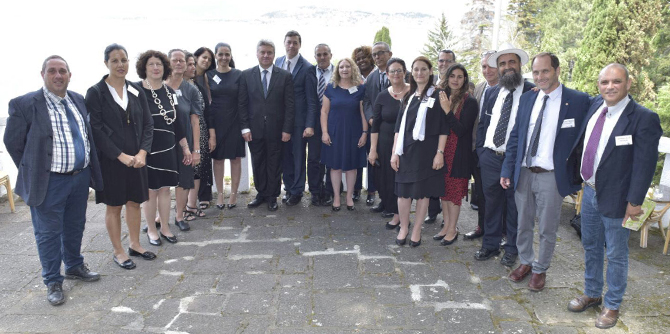 Dr. Gjorge Ivanov President of Macedonia, hosts Mandel graduates at the President's Residence 